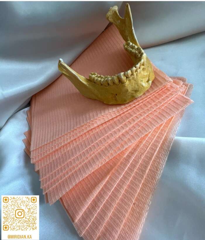 Серветки нагрудні одноразові Серветки нагрудні одноразові NaviStom