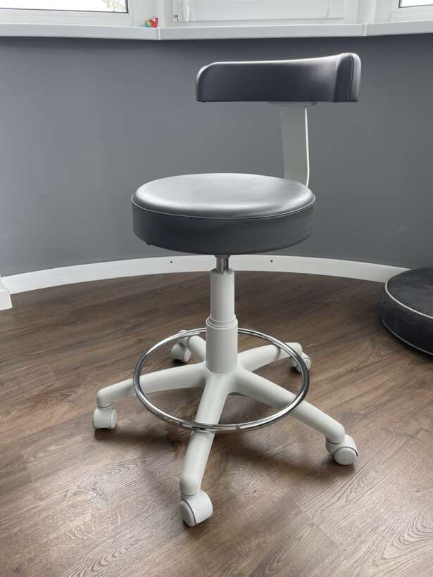 Стілець стоматологічний NaviStom