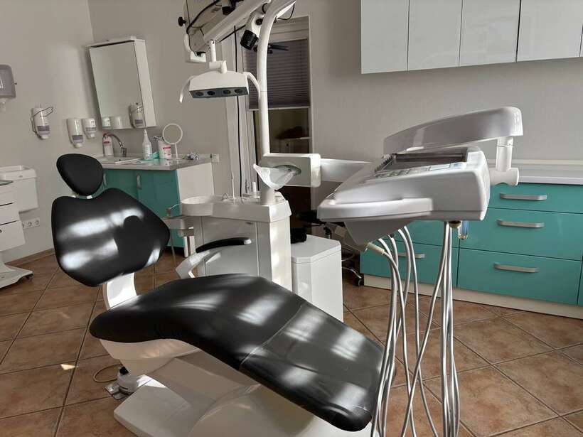 Стоматологічга установка, Stomadent 300 NaviStom