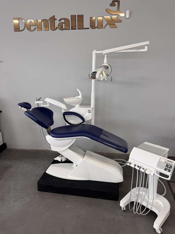 Стоматологічна установка Chirana CHEESE EASY 2017р.в Словацький виробник NaviStom