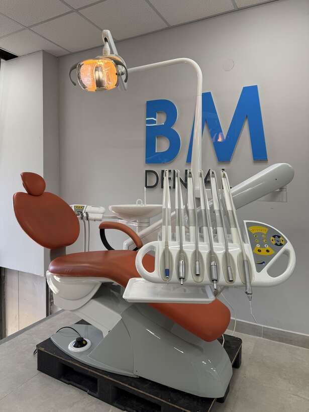 Стоматологічна установка Chirana Smile Charm (Ціну уточнюйте) NaviStom