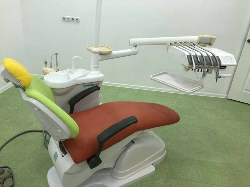 Стоматологічна установка GRANUM TS6830 NaviStom