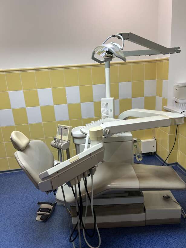 Стоматологічна установка Kavo Estetica 1042 NaviStom