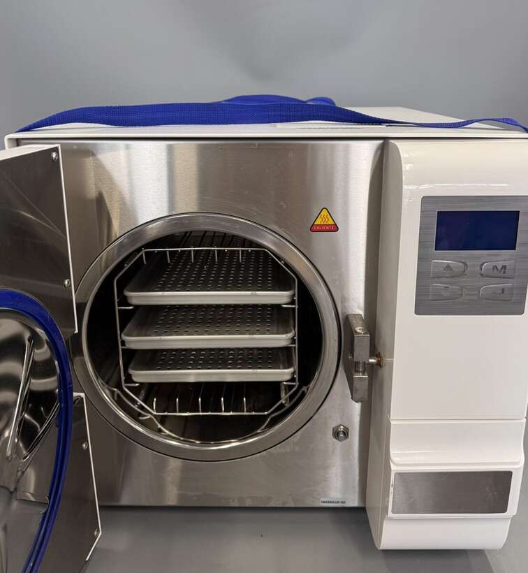 Стоматологічний Автоклав ICANCLAVE В клас автономний об єм камери 18л NaviStom