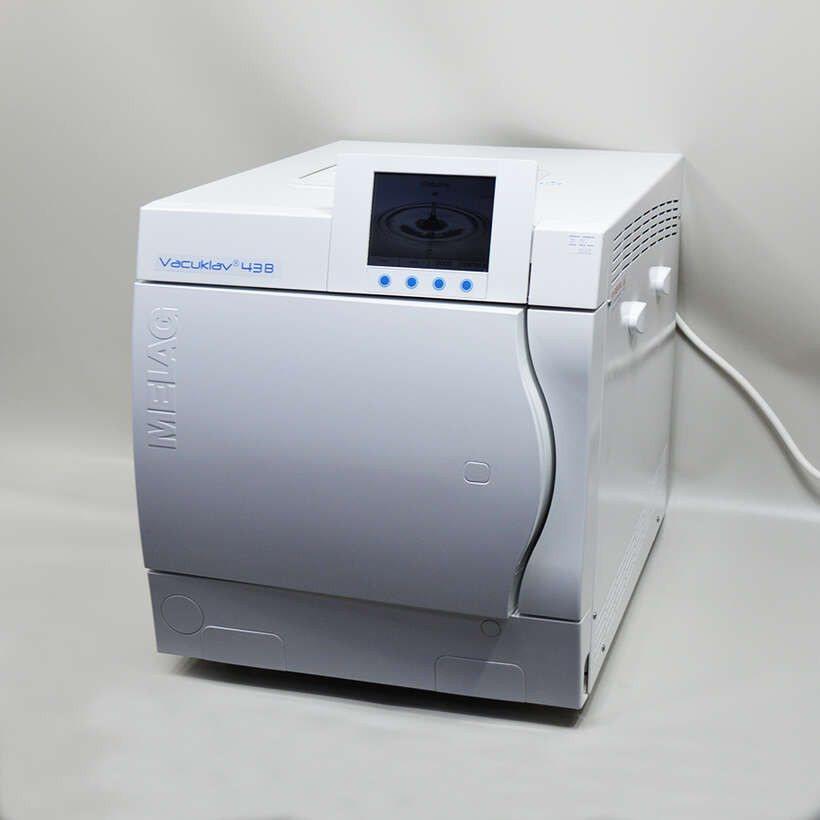 Стоматологічний автоклав Melag 43-B NaviStom