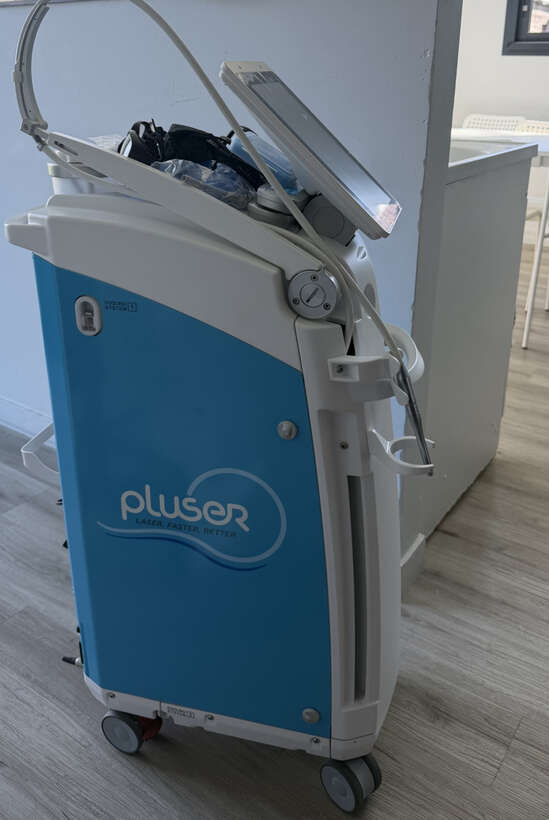 Стоматологичний ербієвий лазер Pluser Doctor Smile модель LAERT001.1 NaviStom