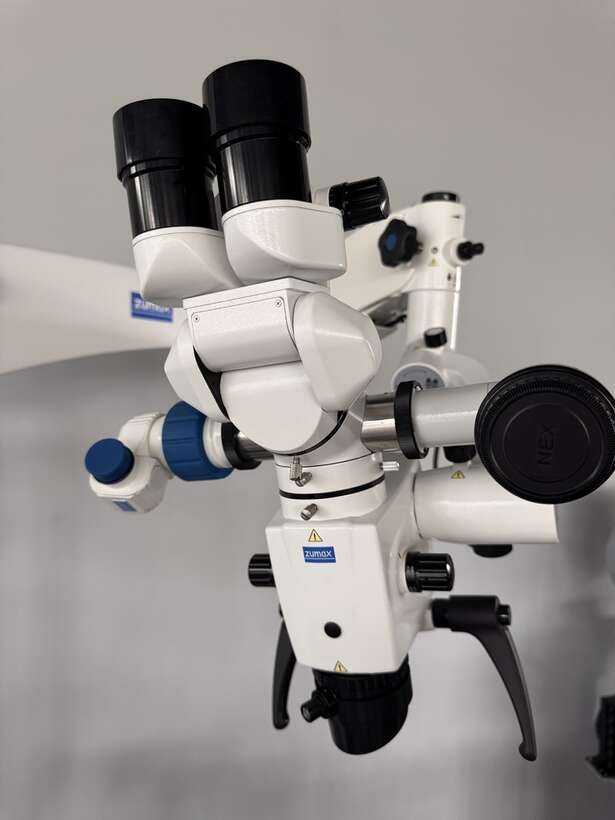 Стоматологічний мікроскоп OMS2350 від Zumax НОВИЙ NaviStom