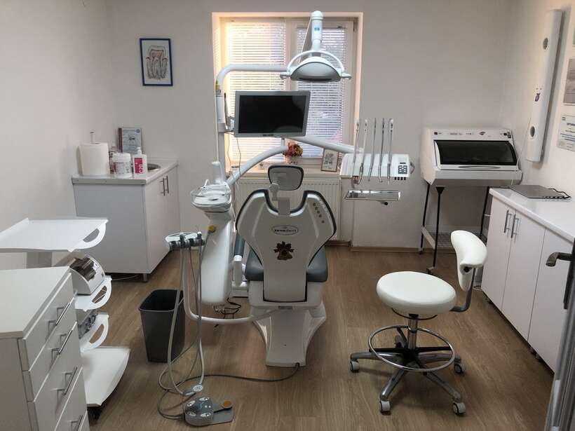 Стоматологiчний офiс, обладнання-2021року NaviStom