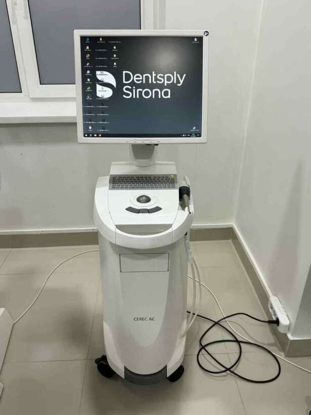 Стоматологічний сканер Dentsply Sirona Omnicam Cerec AC Стоматологічний сканер Dentsply Sirona Omnicam Cerec AC NaviStom