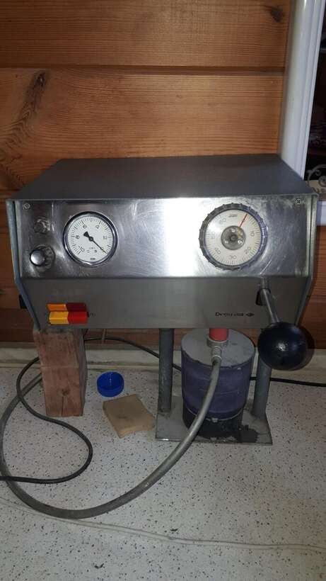 Вакуумный зуботехнический миксер DEGUSSA R-11 NaviStom