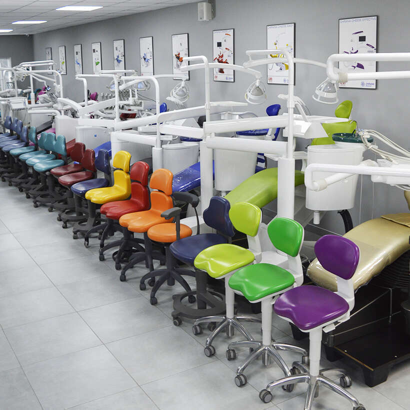 Великий вибір ергономічних стільців європейської якості – понад 200 варіантів у наявності! NaviStom