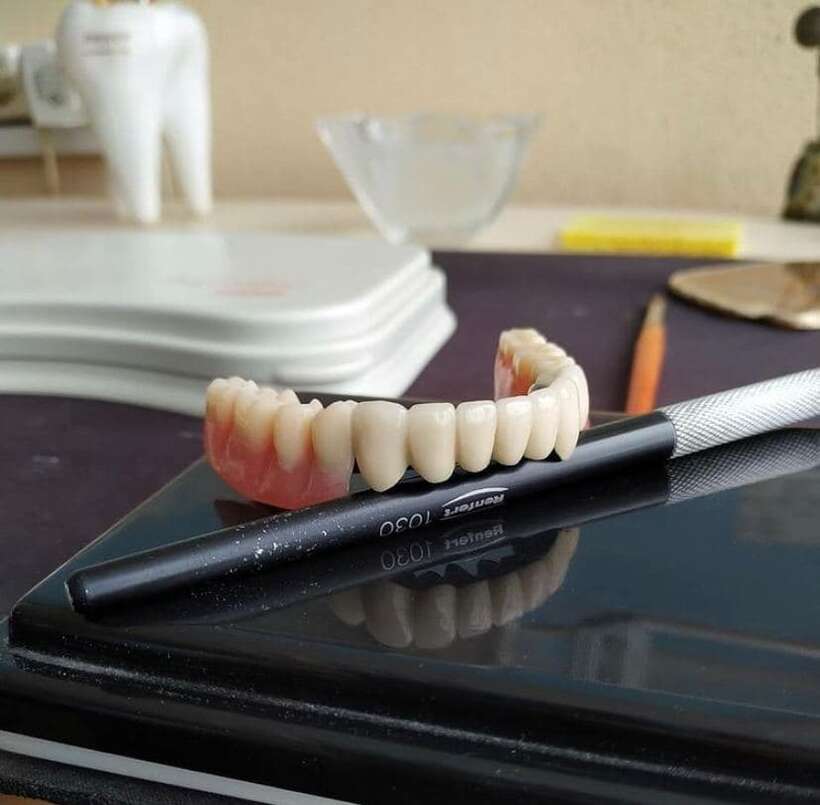 Зубной техник керамист NaviStom