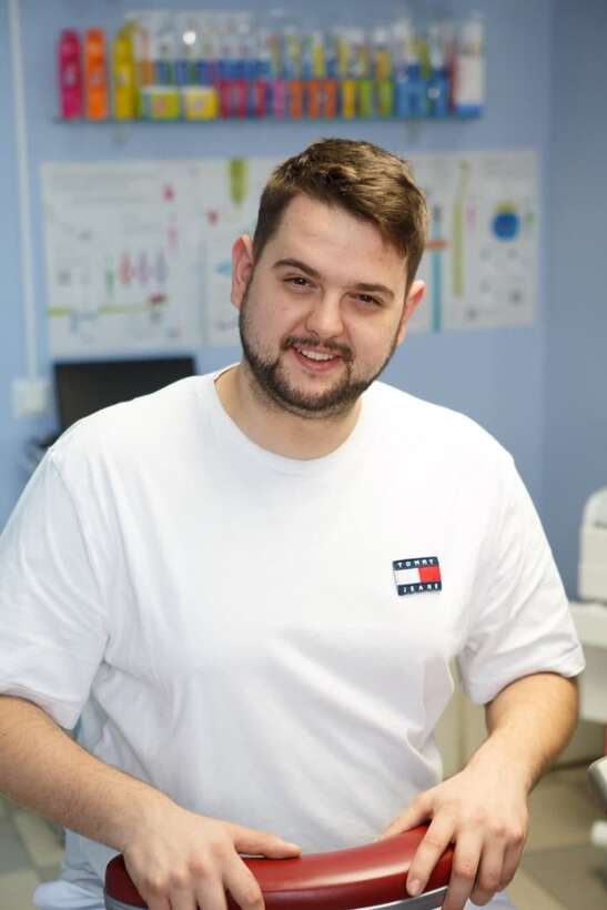 Андрій Кольба Андрій Кольба NaviStom