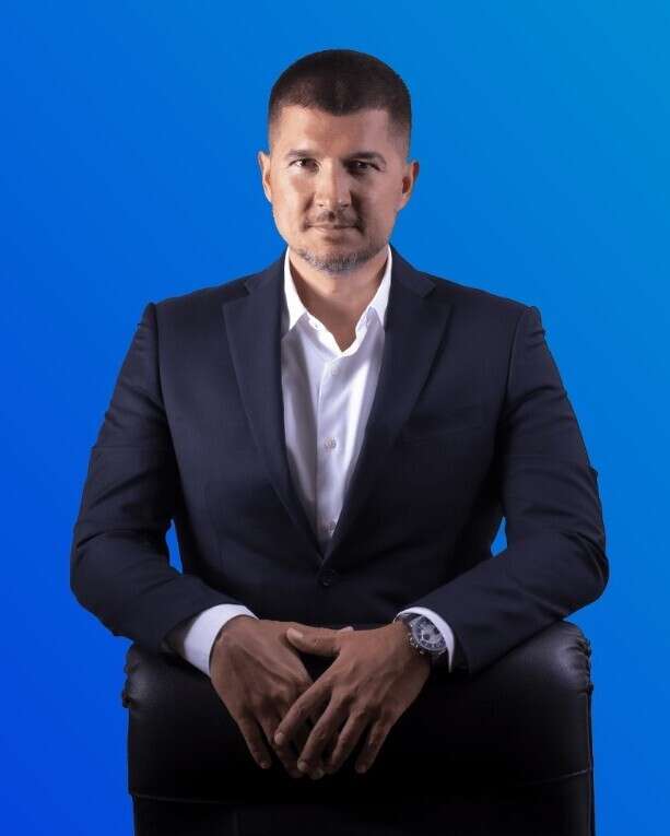 Роман Гардецький NaviStom